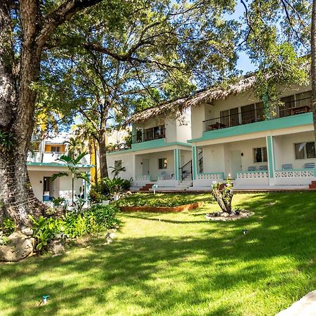 Bungalow #15 At Waterfront Playa Alicia Sosua Bagian luar foto