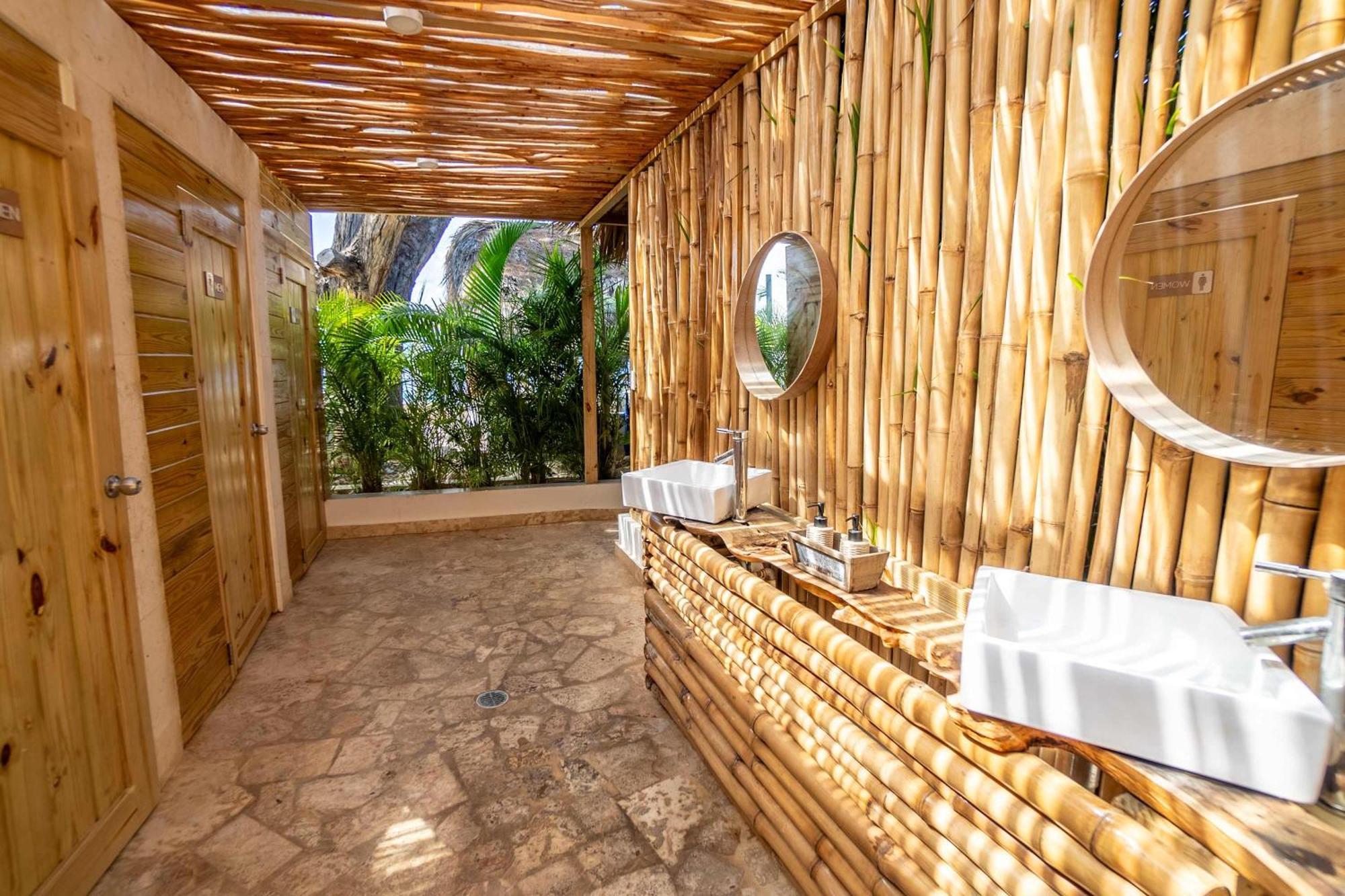Bungalow #15 At Waterfront Playa Alicia Sosua Bagian luar foto